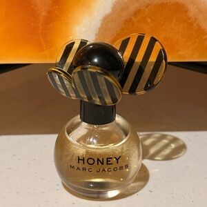 Rare/Discontinued Marc Jacobs Honey EDP